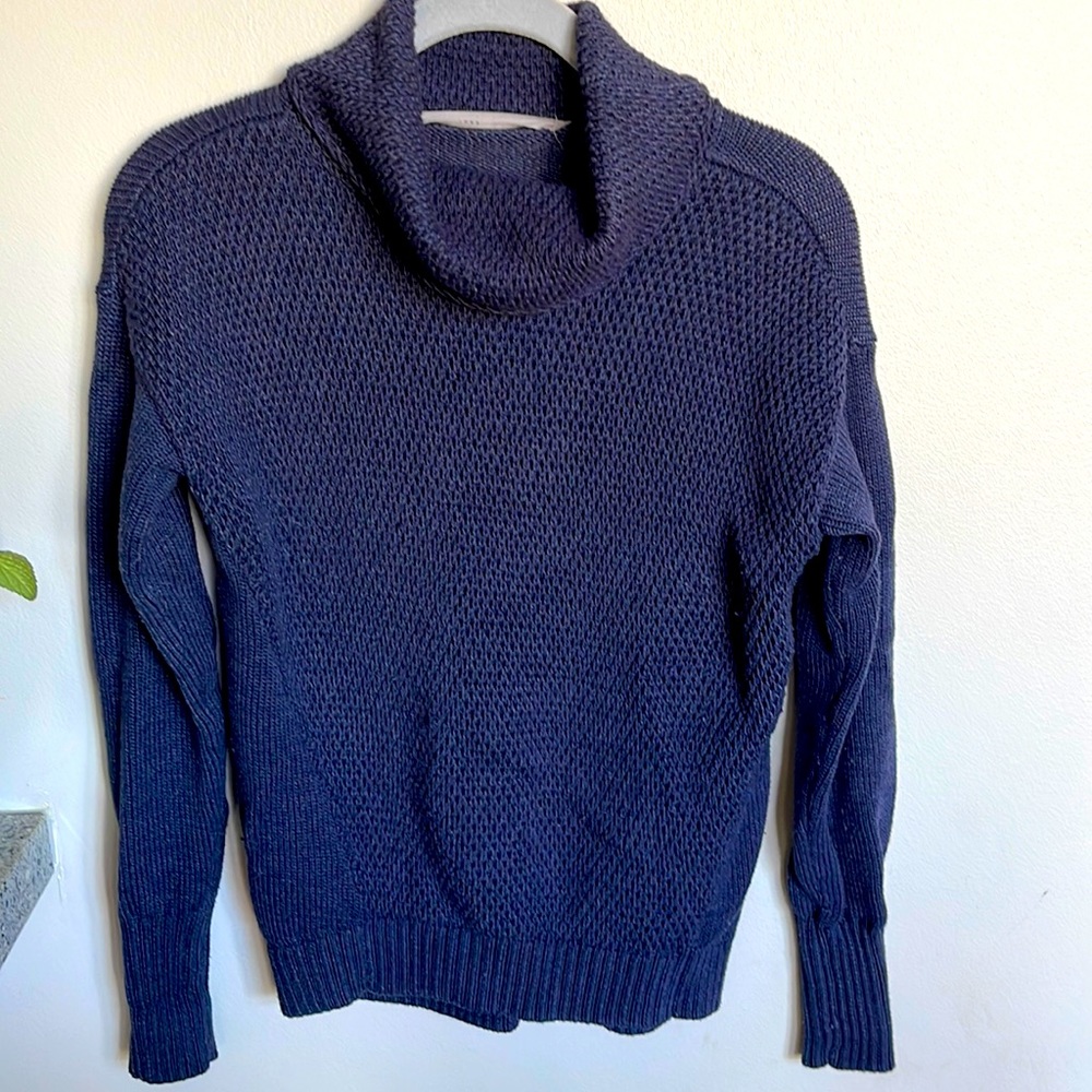 Athleta Sweater